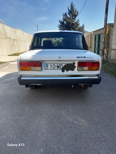 014 vaz: VAZ (LADA) 2107: 1.6 l | 2003 il 136776 km Sedan