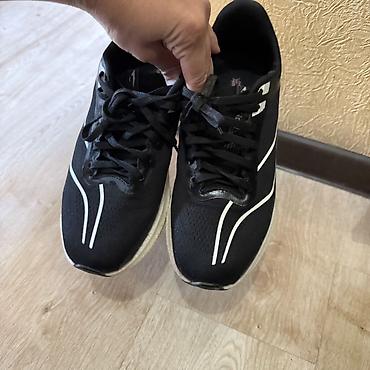 Мужские кроссовки, 37, Puma, Б/у, цвет - Черный, Самовывоз, Платная доставка at lalafo.kg Мужские кроссовки, 37, Puma, Б/у, цвет - Черный, Самовывоз, Платная доставка