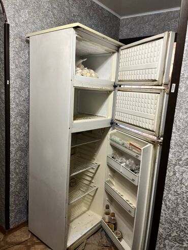 ош холодильник: Холодильник Nord, Б/у, Трехкамерный, 65 * 175 * 65