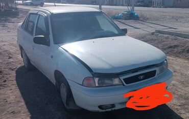 машина за 300000: Daewoo Nexia: 1.5 л, Механика, Бензин, Седан