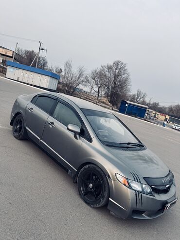 Honda: Honda Civic: 2009 г., 1.8 л, Автомат, Бензин, Седан at lalafo.kg — 4 Honda: Honda Civic: 2009 г., 1.8 л, Автомат, Бензин, Седан — 4