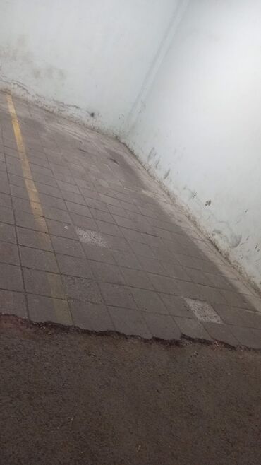 Kirayə qaraj: Qapalı qarajda fərdi avtodayanacaq yeri - Qapalı, çoxmərtəbəli -da lalafo.az — 1 Kirayə qaraj: Qapalı qarajda fərdi avtodayanacaq yeri - Qapalı, çoxmərtəbəli — 1