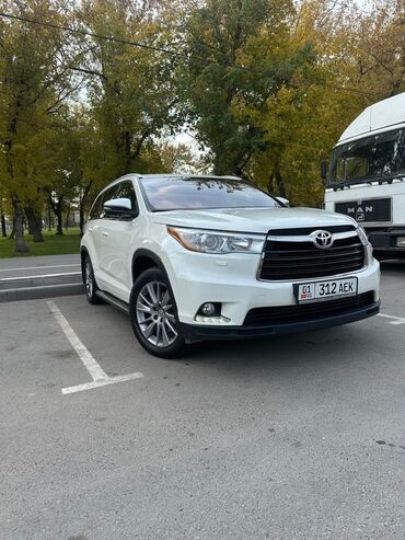 авто гаражное хранение: Toyota Highlander: 2013 г., 3.5 л, Автомат, Бензин, Кроссовер