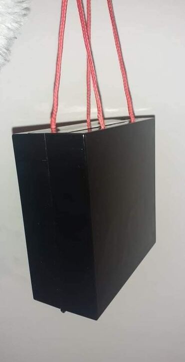 Šminka: Velika paleta 177 boja 98 senki za oci 14 korektora 35 karmina 21 na lalafo.rs — 9 Šminka: Velika paleta 177 boja 98 senki za oci 14 korektora 35 karmina 21 — 9