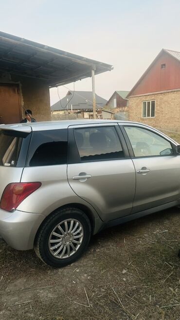 радиатор хонда стрим 1 7: Toyota ist: 2003 г., Хетчбек