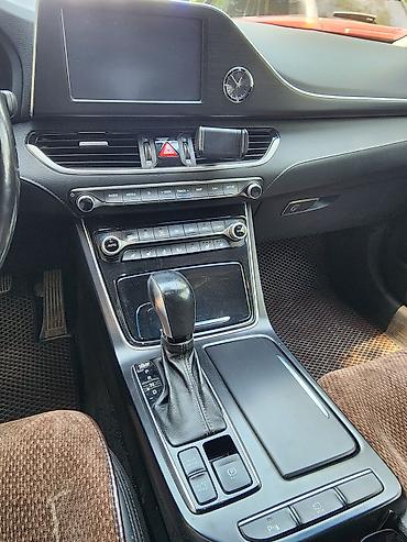 grander: Hyundai Grandeur: 2017 г., Автомат, Бензин, Седан — 4