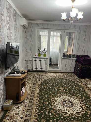 квартира без хазяин: 2 бөлмө, Менчик ээси, Чогуу жашоосу жок, Толугу менен эмереги бар