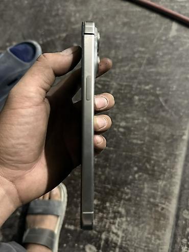 iphone 15 телефон: IPhone 15 Pro Max, Б/у, 256 ГБ, Серебристый, Чехол, 92 % — 4