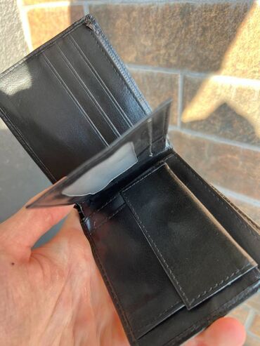 srebrni lancici novi sad: Men's wallet, Material: Faux leather