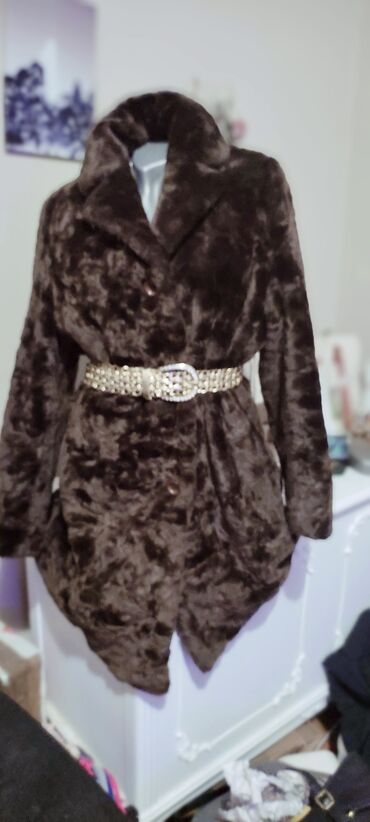 Zimske jakne: Novo Vrh bunda Nema zime predobra Savršeno stoji Brutalan model na lalafo.rs — 4 Zimske jakne: Novo Vrh bunda Nema zime predobra Savršeno stoji Brutalan model — 4