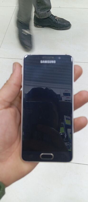 Elektronika: Samsung Galaxy A3 2016, 16 GB, rəng - Gümüşü, Zəmanət, Sensor, İki sim kartlı