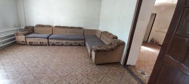 Угловые диваны: Продам диван