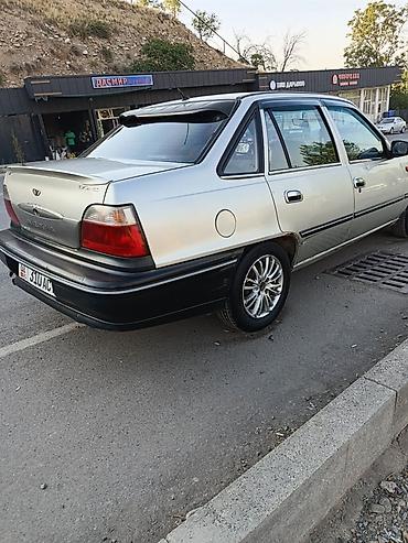 forester sg9: Daewoo Nexia: 2007 г., Седан — 4