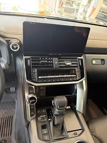 byd e6: Toyota Land Cruiser: 2026 г., 3.5 л, Автомат, Гибрид, Внедорожник — 3