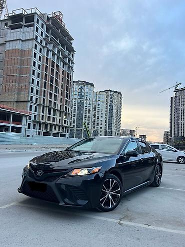 corolla 2016: Toyota Camry: 2020 г., Бензин — 2