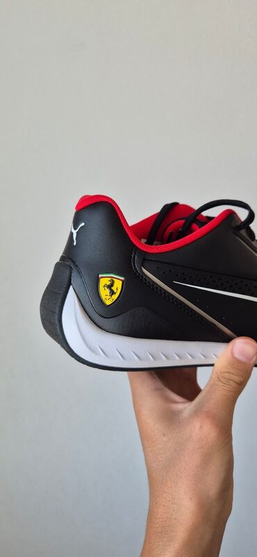 Кроссовки и спортивная обувь: Продаю оригинальные и новые пары кед и кроссовок. Карусель ниже👇 — 14