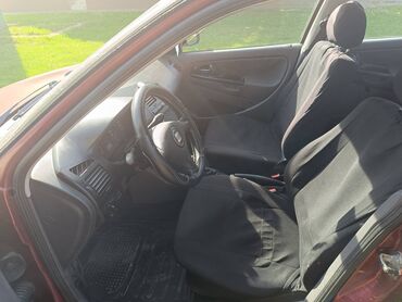 Seat: Seat Cordoba: 1.4 l | 2001 г. 200000 km. Limuzina — 4
