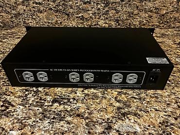 Другая аудиотехника: Richard Gray's Power company RGPC 600RM PRO. Рабочий, в отличном — 2