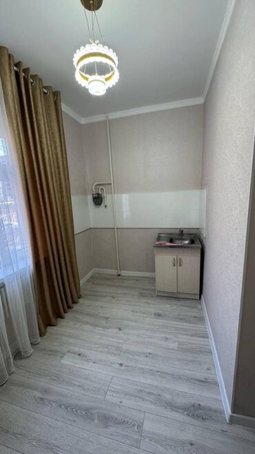 Продажа квартир: 1 комната, 35 м², 105 серия, 2 этаж, Евроремонт