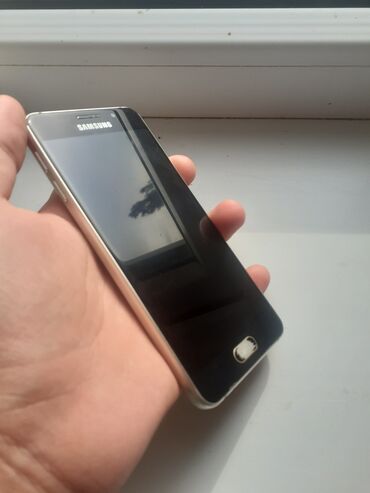 батарея на телефон: Samsung Galaxy A3, Б/у, 16 ГБ, цвет - Золотой, 2 SIM