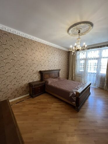 Yeni tikili: 3 otaqlı, Yeni tikili, 137 kv. m — 2