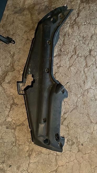 toyota prius kapot: Toyata prius 4 eded qapi cexolu
Bagac plastmasi
On bagacin plastmasi — 4