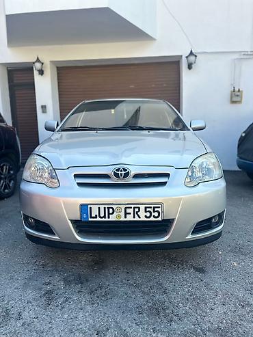 corolla fara: Toyota Corolla (E120) hatchback – gümüşü rəng Texniki və dizayn — 3