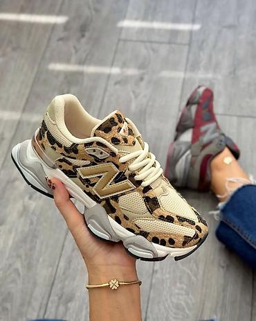 esprit obuca beograd: New Balance 9060 patike – lifestyle silueta inspirisana Y2K estetikom — 1