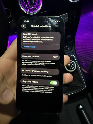 Apple iPhone: IPhone 13, Qara — 8