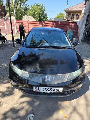 продаю хонда цивик: Honda Civic: 2008 г., 1.8 л, Механика, Бензин, Хэтчбэк