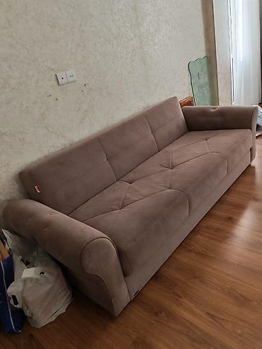 Naza 2💥²³³² Təcili evdən çıxarılmalıdı Divan satılır Qiyməti 150 azn