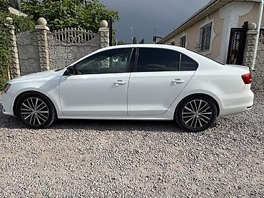 Транспорт: Volkswagen Jetta: 2017 г., 1.8 л, Автомат, Бензин, Седан — 1