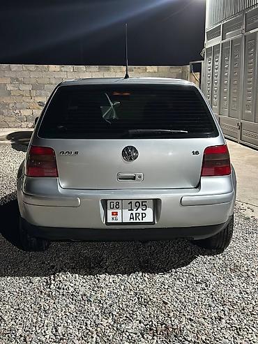 Volkswagen: Volkswagen Golf: 2001 г., 1.6 л, Механика, Бензин, Хэтчбэк — 5