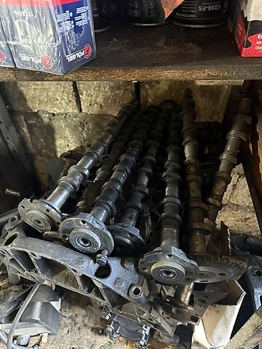 Распредвалы: Ford raspidvallar blok alt yəhər Təsvir: - Bir neçə ədəd kamval — 2