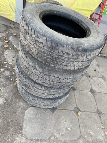 купить шины в бишкеке бу: Шины 225 / 70 / R 15, Зима, Б/у, Комплект, Легкий коммерческий транспорт (C/LT), Китай