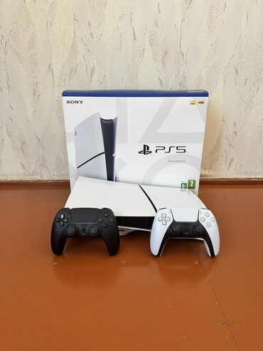 oyun klaviaturası: Playstation 5 slim 1TB (Rus Stoku) 1il 3 aydirki almişam . Seliqeli