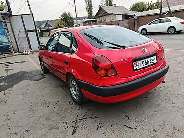 Унаа сатуу: Toyota Corolla: 1998 г., 1.6 л, Кол менен иштөөчү, Бензин — 1