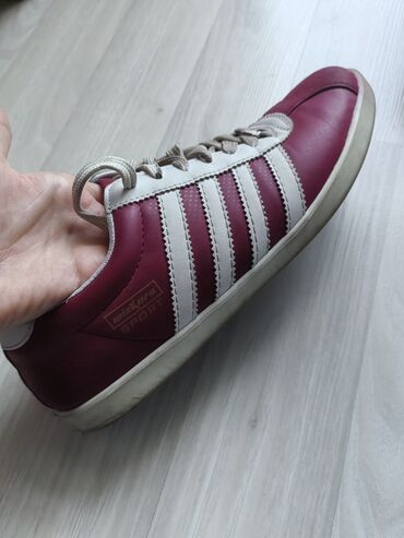 converse красные: Кроссовки мужские Качественные, Размер 42 В отличном состоянии