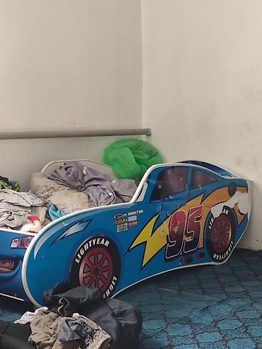 детские автомобили: Детская кровать-машина «Тачки» (Lightning McQueen, №95) без матраса — 1