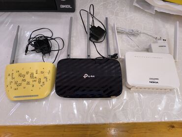 zyxel модем: Modem satilir sarı 20 qara 35m ag 45m