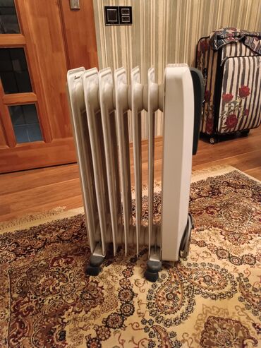 radiator tokla: Yağ radiatoru, Delonghi