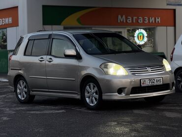 Toyota: Toyota Raum: 2003 г., 1.5 л, Автомат, Бензин, Хэтчбэк