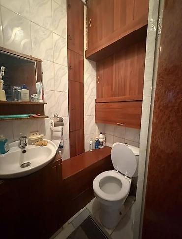 70: 3 комнаты, 70 м², Асанбай мкр 105 серия, 1 этаж, Косметический ремонт — 3
