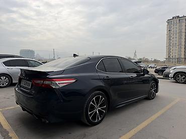 chevrolet la: Toyota Camry: 2019 г., 2.5 л, Автомат, Бензин, Седан — 1
