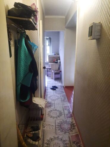 без ремонт квартира: 1 комната, 33 м², Малосемейка, 2 этаж, Косметический ремонт