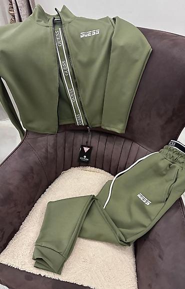 pull and bear dzemperi: Trenerke komplet Guess gornji i donji deo. - Gornji deo kraci sa — 6