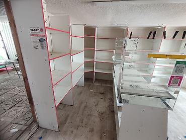 Другое торговое оборудование: Торговое оборудование для магазина (полки) длина 8 метров, высота 2,05 — 9