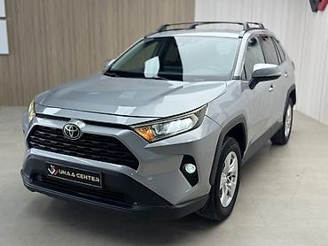 Toyota RAV4: 2021 г., 2.5 л, Бензин, Кроссовер — 3