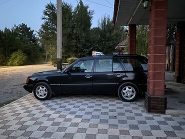 Mercedes-Benz: Mercedes-Benz W124: 1992 г., 2.9 л, Механика, Дизель, Универсал