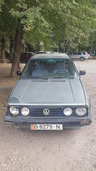 Volkswagen Golf: 1987 г., 1.8 л, Механика, Бензин, Хэтчбэк